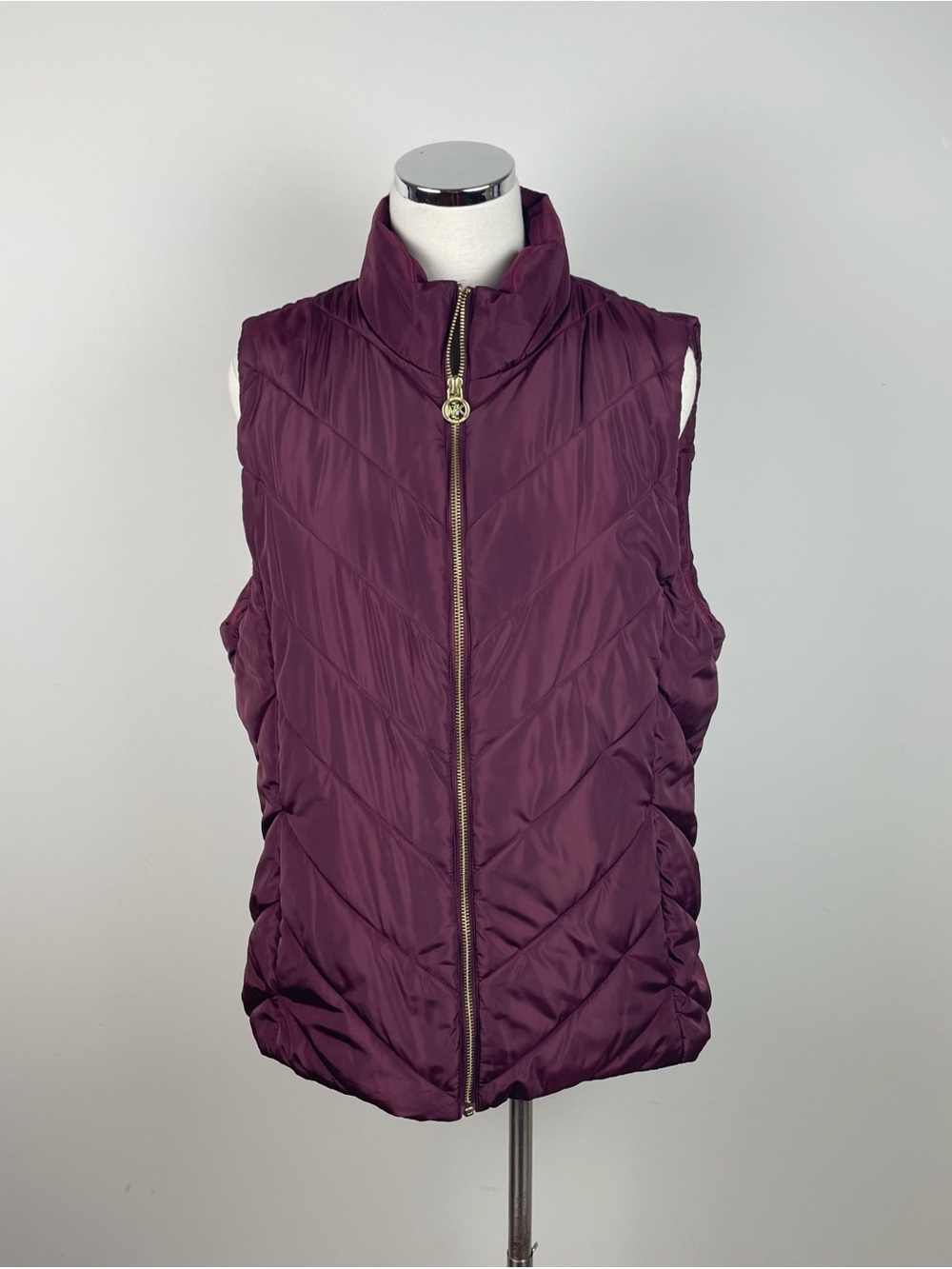 Michael Kors Solid Burgundy Red Gold Full Zip Puffer Vest Women XL Extra Large